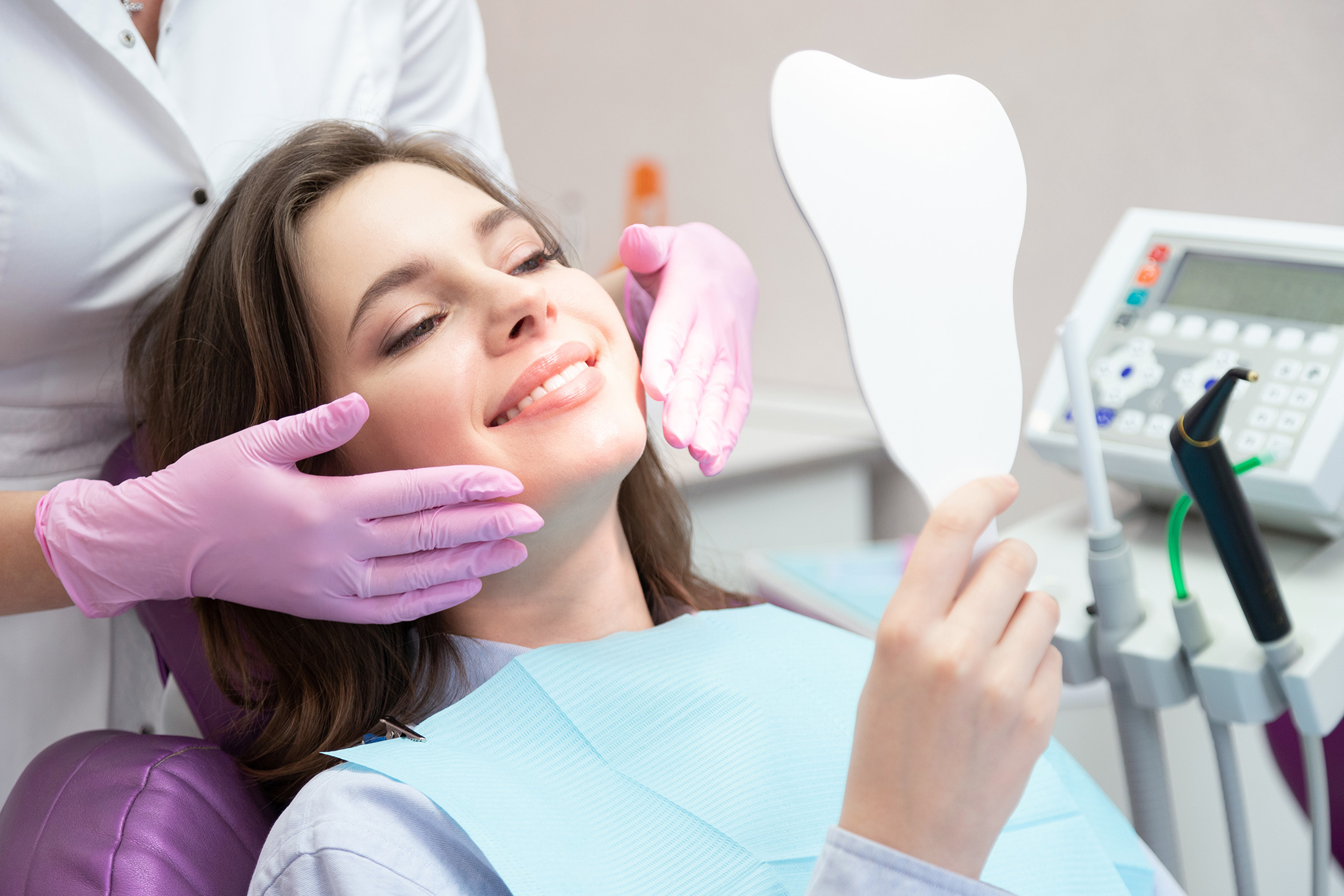 A welcoming family moment at MM Dentistry